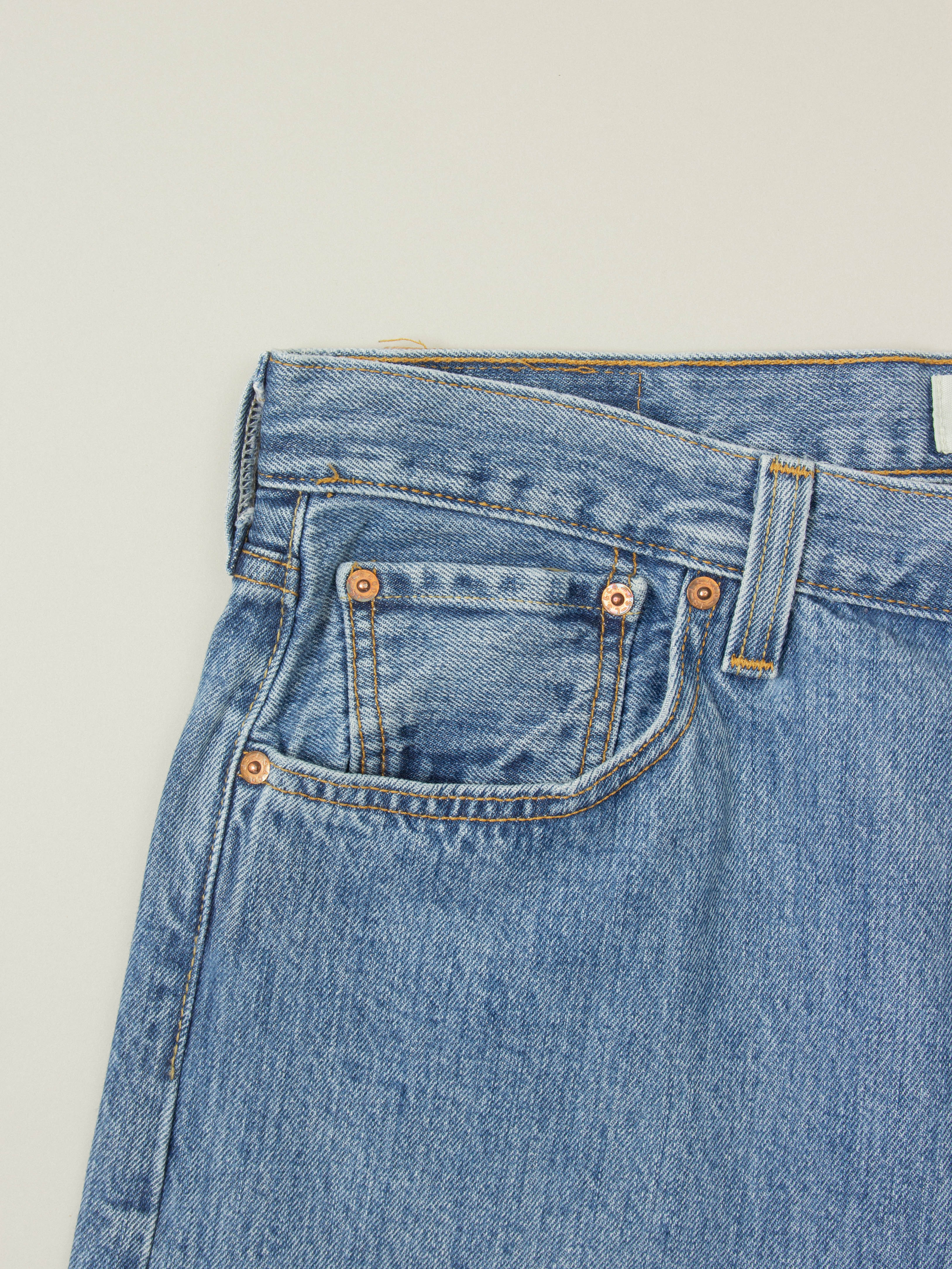 2000s Levi's 501 Jeans (36x30) - Image 6