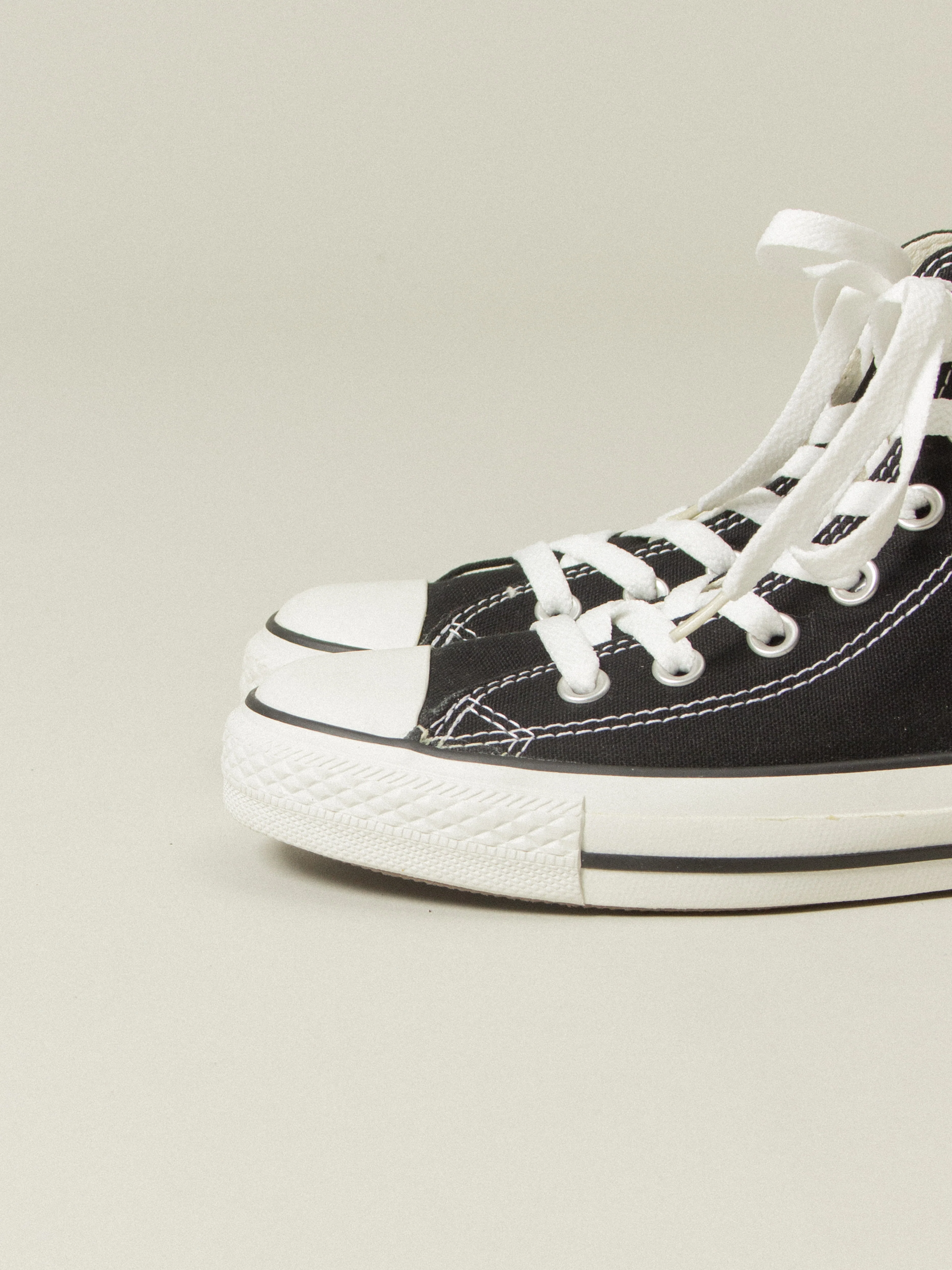 NOS Early 2000s Converse All Star - Black - Image 4