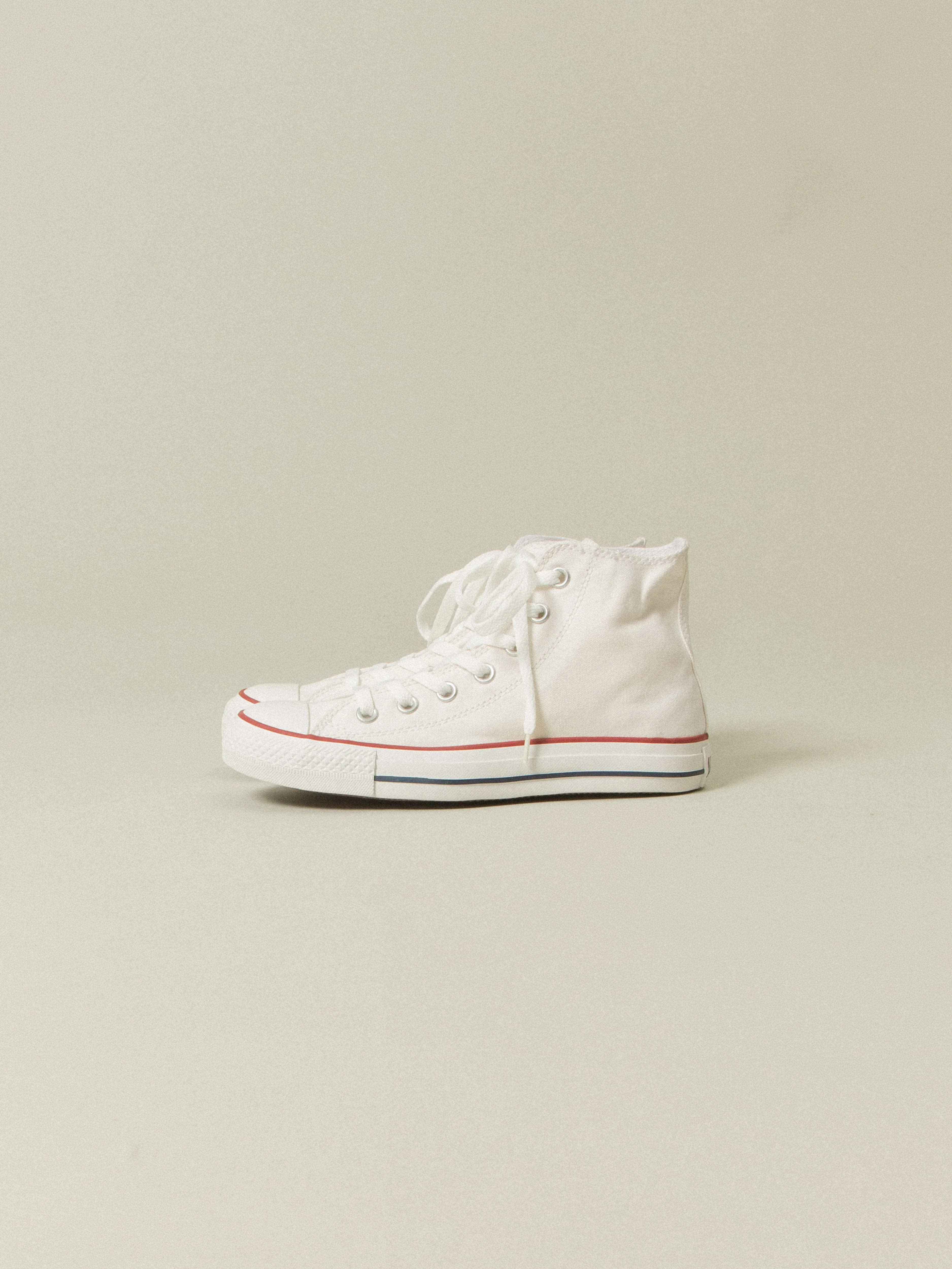 NOS Early 2000s Converse All Star - Optical White - Image 4