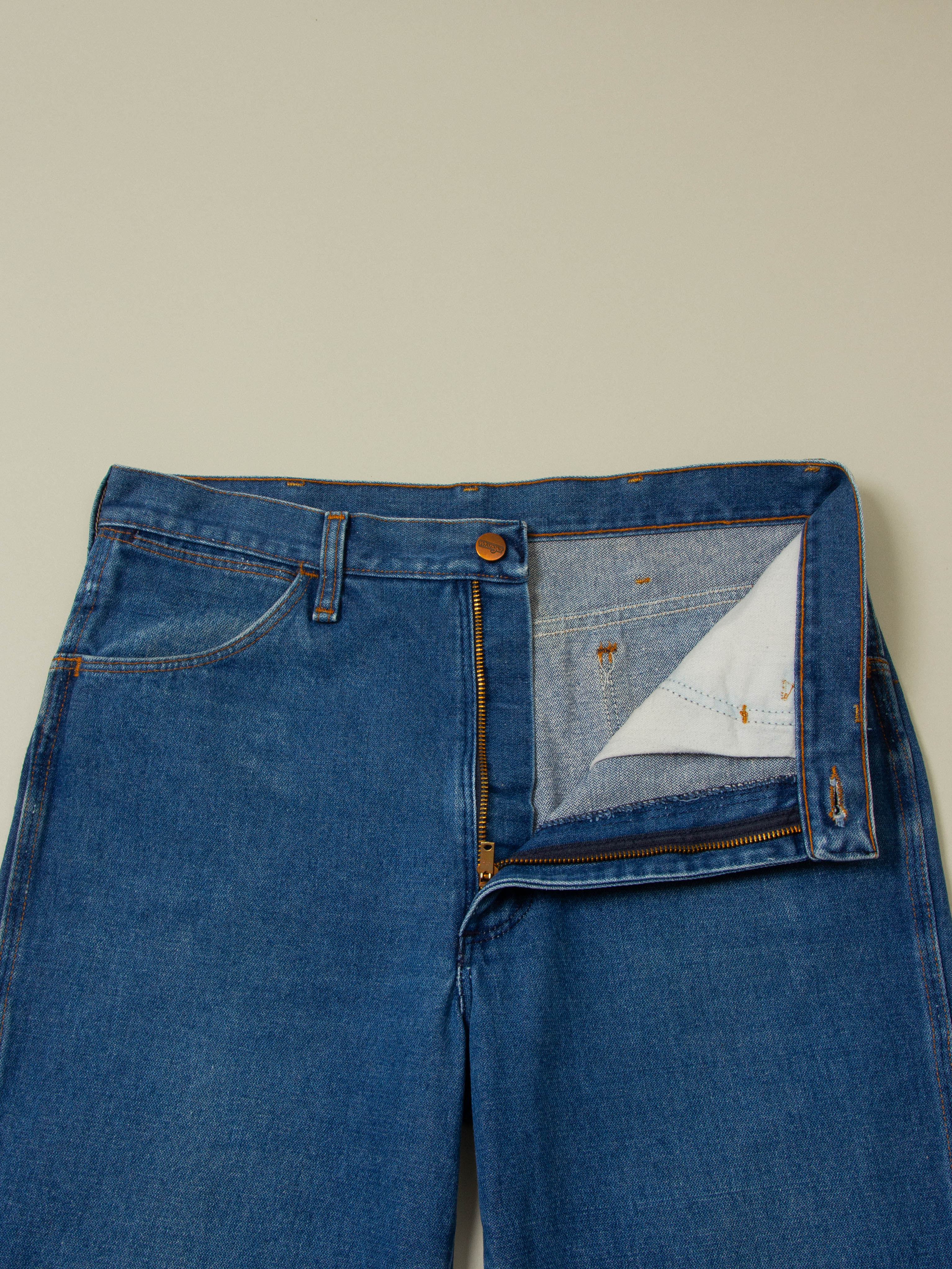 Vtg 1980s Dark Wrangler Jeans - Made in USA (32x33) - Image 2
