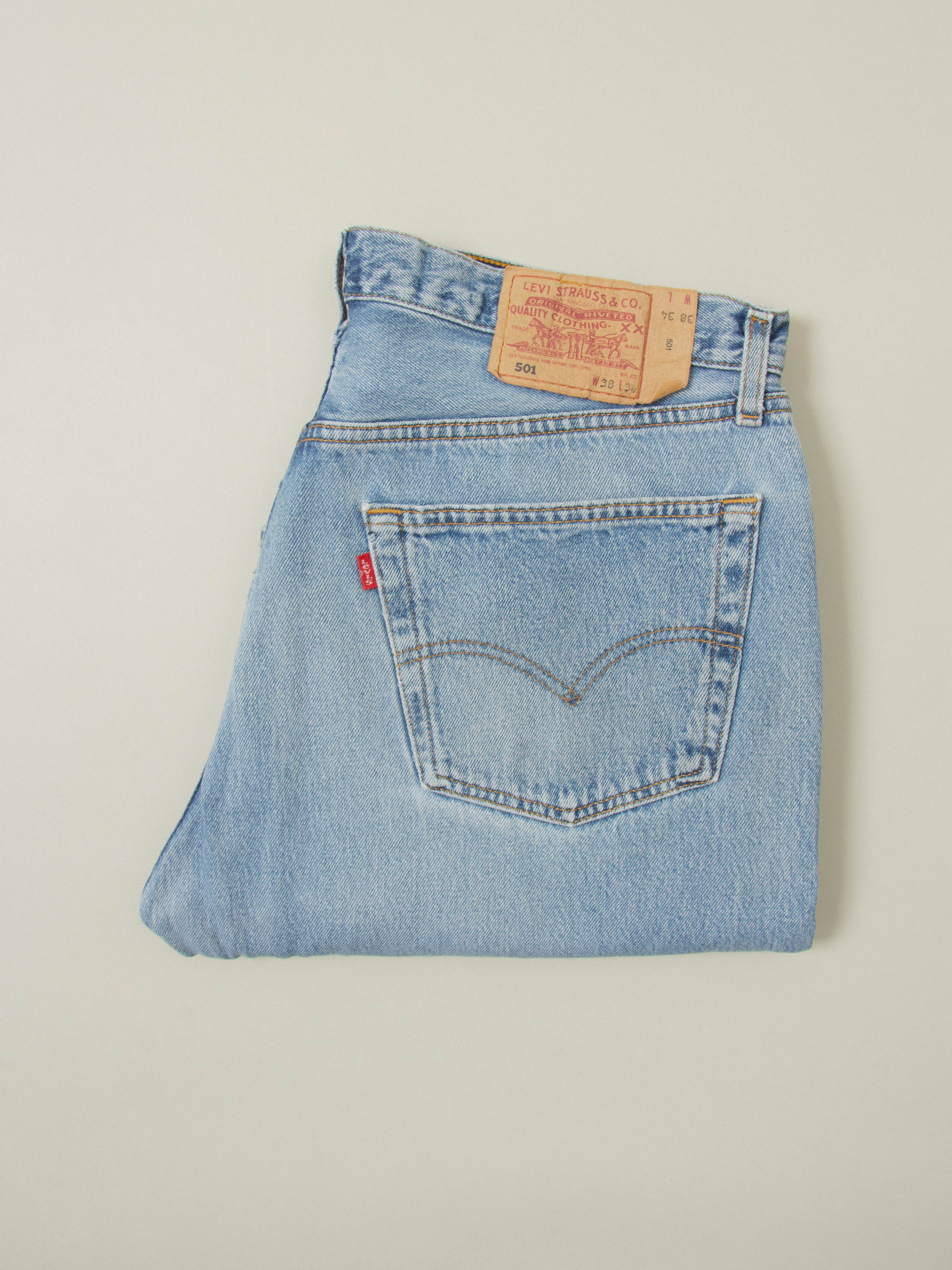 Vtg 1990s Levi's 501 Jeans - Made in France (38x30) - Image 8
