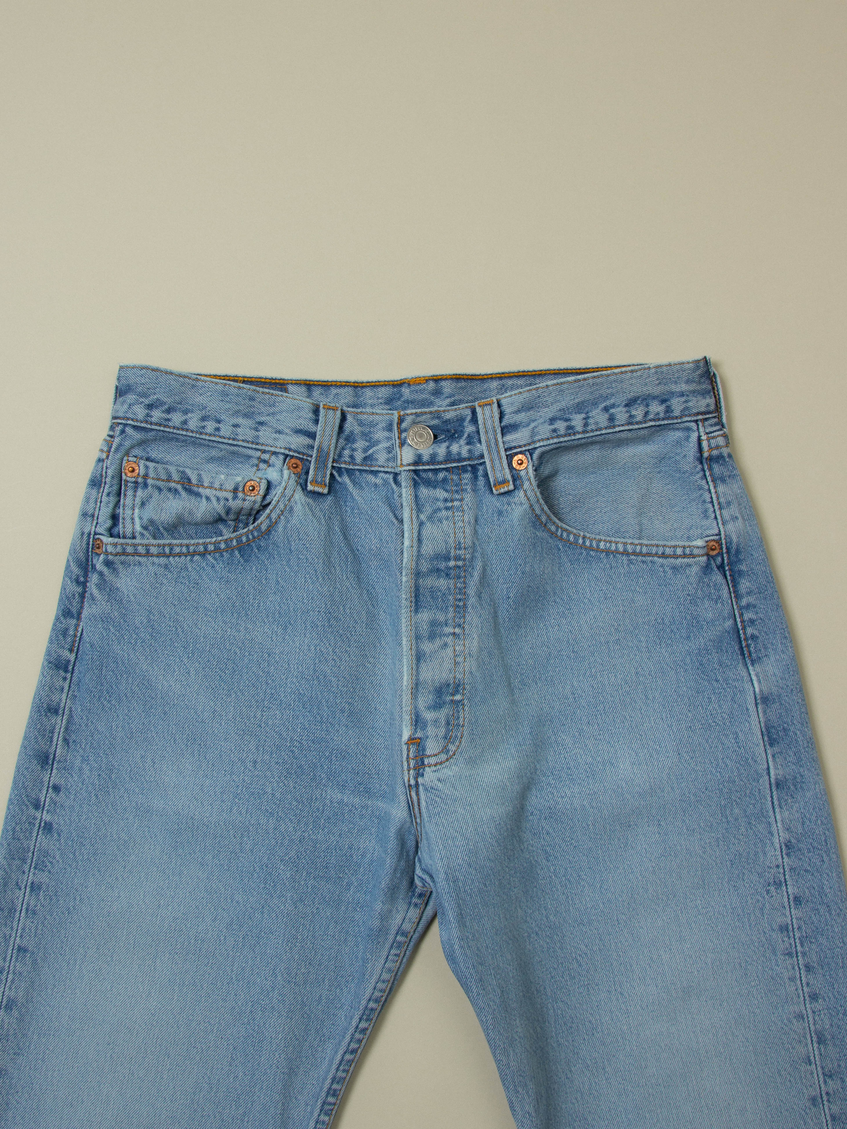 Vtg 1990s Levi's 501 Jeans - Made in USA (30x31) - Image 2