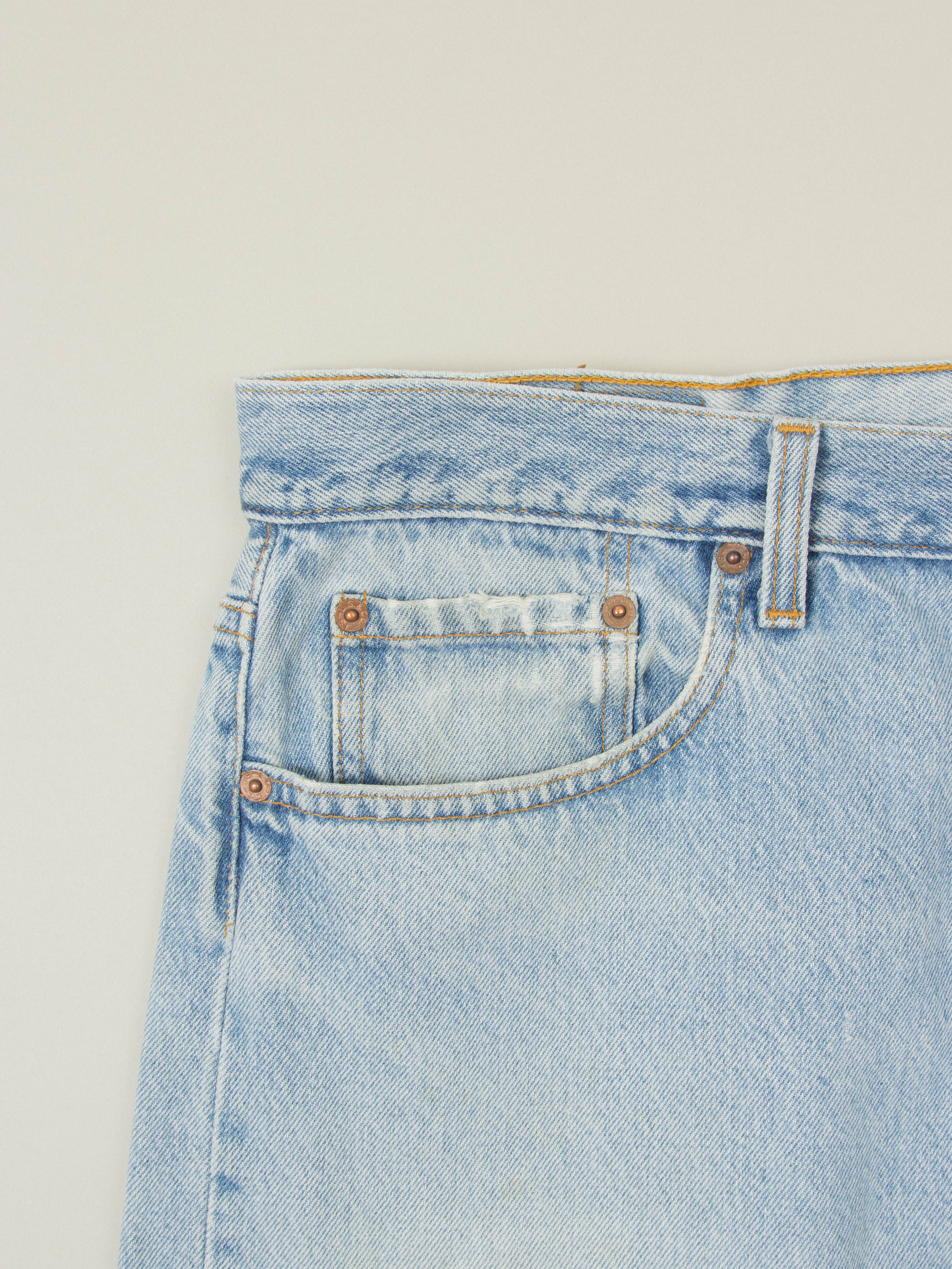 Vtg 1990s Levi's 501 Jeans - Made in USA (38x32) - Image 5