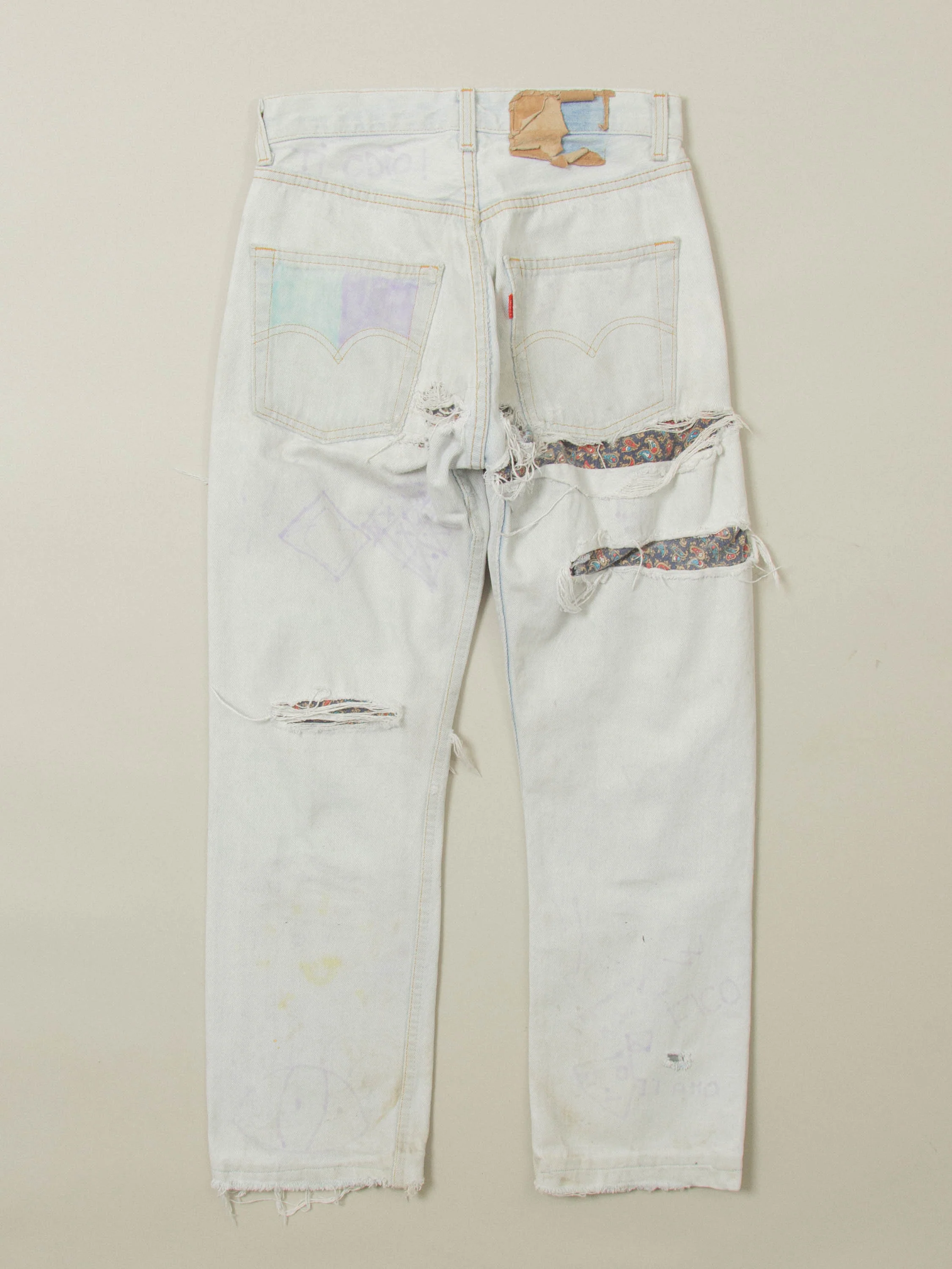 Vtg Customized Levi's 501 Jeans - Made in France (28x26) - Image 8
