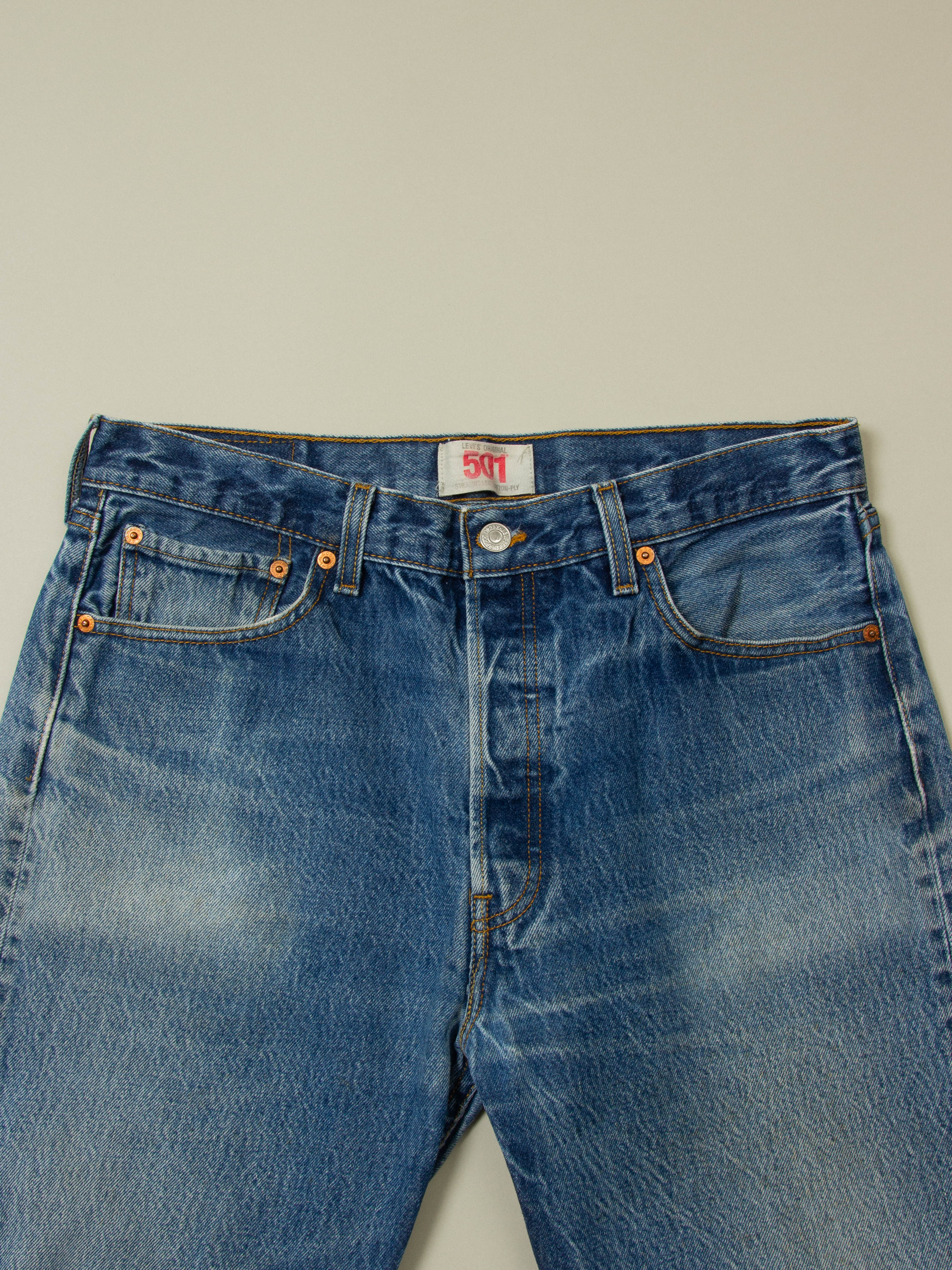 Vtg Levi's 501 Jeans (34x31) - Image 2