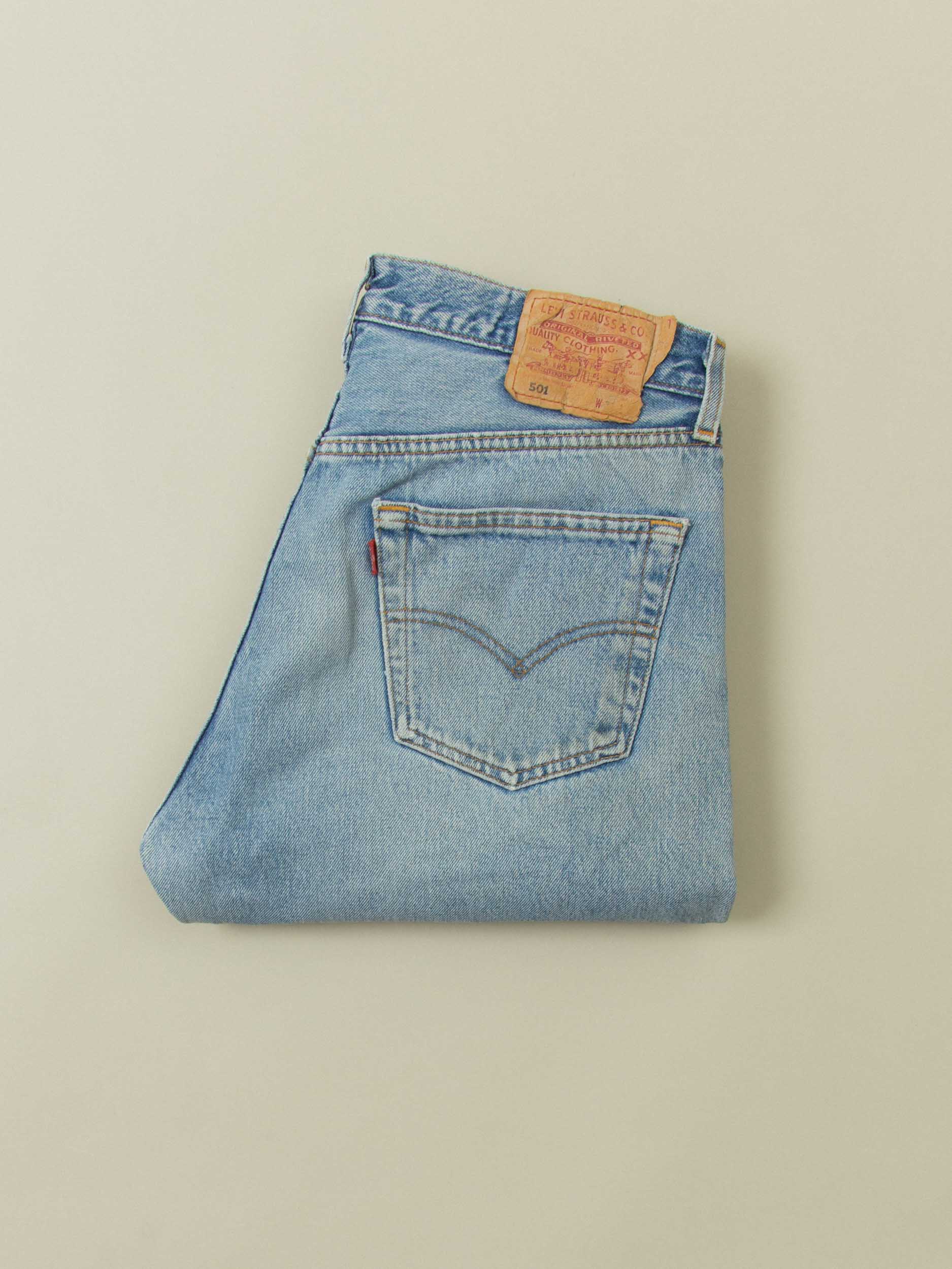 Vtg Patched Levi's 501 Jeans (30x30) - Image 7