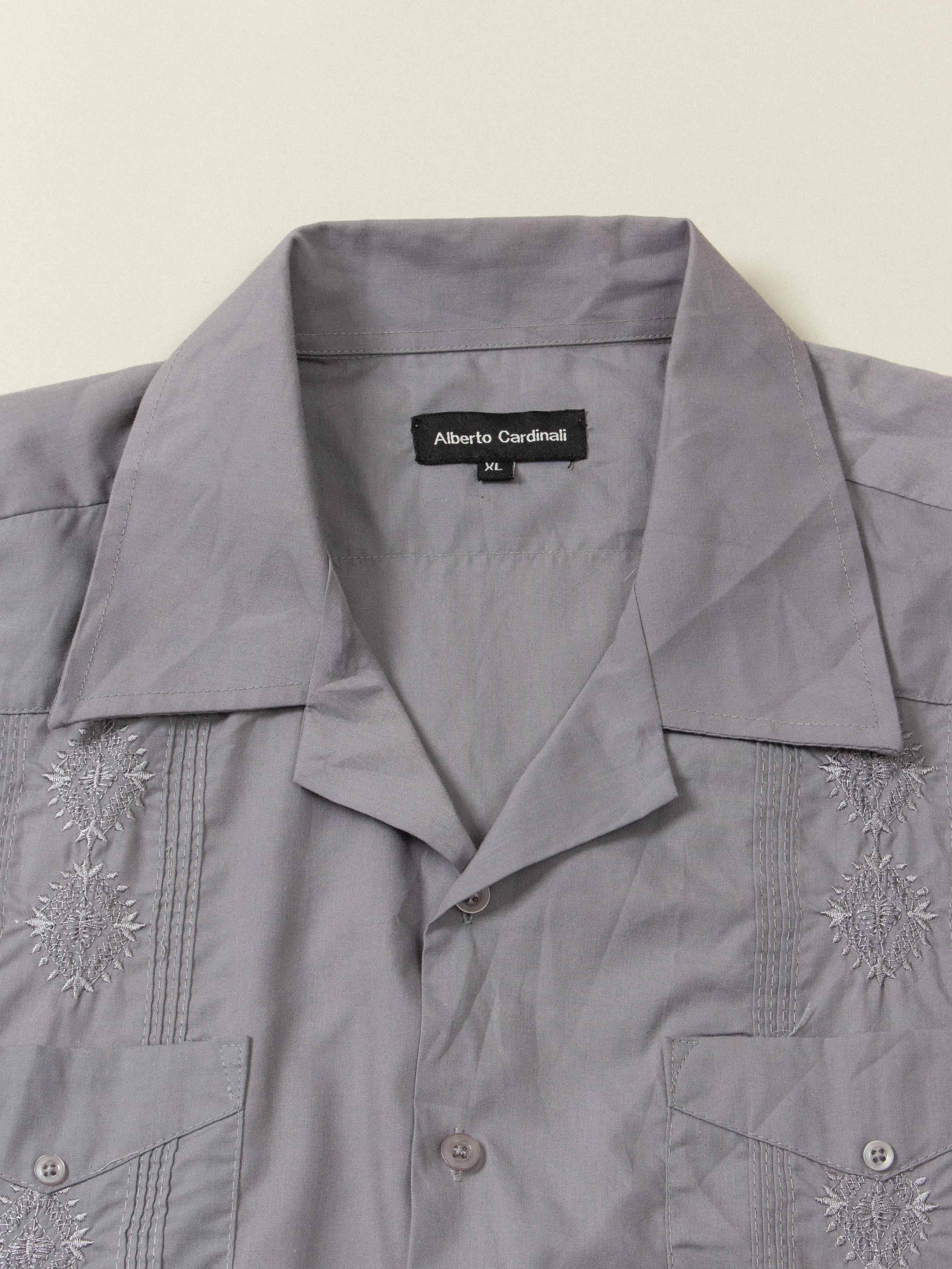 Vtg Short Sleeve Grey Cuban Shirt (XL) - Image 3